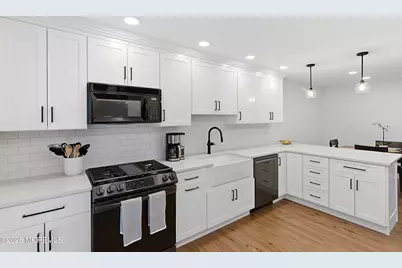 131 Racquet Road, Wall Township, NJ 07719 - Photo 7