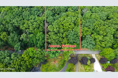 11 Mill Road, Manalapan Township, NJ 07726 - Photo 5