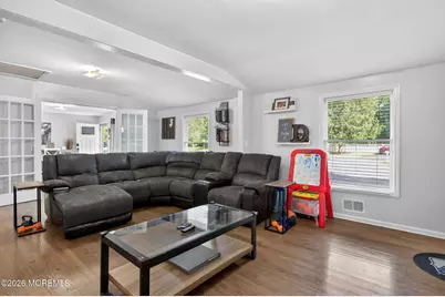 32 Brookside Drive, Howell Township, NJ 07731 - Photo 11