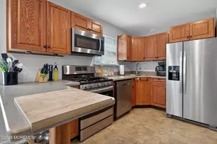 32 Brookside Dr, Howell Township, NJ 07731 - Photo 5