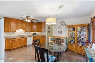 54 Redwood Place, Jackson, NJ 08527 - Photo 9