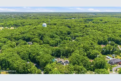 15 Russell Road, Freehold, NJ 07728 - Photo 57