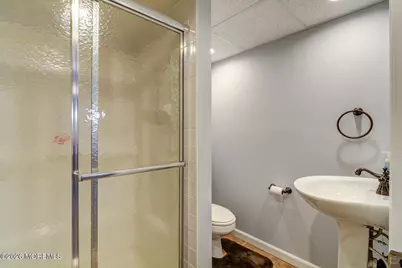 [Address not provided], Marlboro Township, NJ 07746 - Photo 25