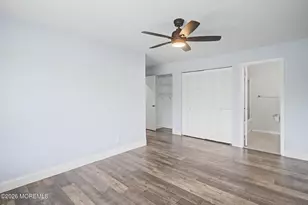 208 Sunshine Ct, Sayreville, NJ 08859 - Photo 19
