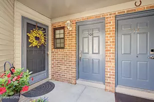 208 Sunshine Ct, Sayreville, NJ 08859 - Photo 1