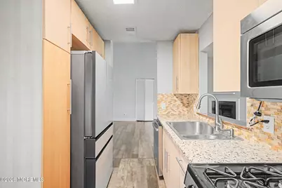 208 Sunshine Court #208, Sayreville, NJ 08859 - Photo 13