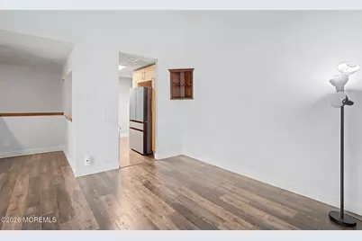 208 Sunshine Court #208, Sayreville, NJ 08859 - Photo 9