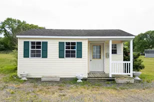 911 Monmouth Rd, Cream Ridge, NJ 08514 - Photo 19
