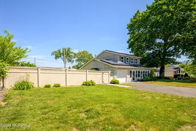 40 Pomona Boulevard, Keyport, NJ 07735 - Photo 3