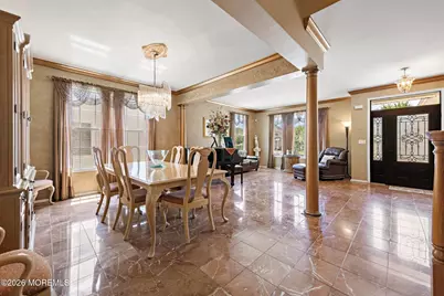 87 E Parsonage Way, Manalapan Township, NJ 07726 - Photo 11