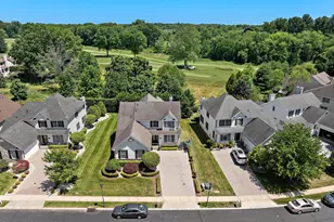 87 E Parsonage Way, Manalapan Township, NJ 07726 - Photo 3