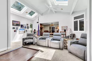 127 Telegraph Hill Rd S, Holmdel, NJ 07733 - Photo 17