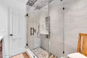 127 Telegraph Hill Rd S, Holmdel, NJ 07733 - Photo 25
