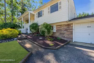 1069 Fairview Dr, Toms River Township, NJ 08753 - Photo 3