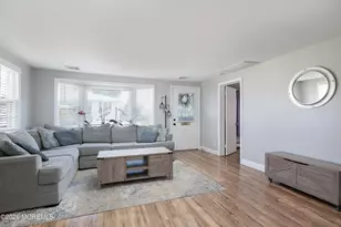 969 Woodcrest Dr, Keyport, NJ 07735 - Photo 5