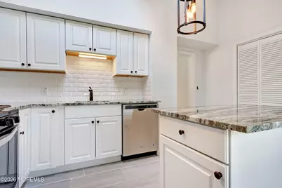 52 Leonard Street, Red Bank, NJ 07701 - Photo 9