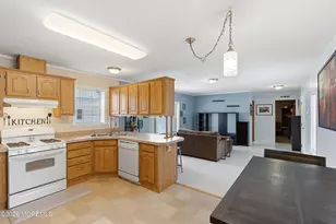 60 Mobile Ln, Toms River Township, NJ 08755 - Photo 1