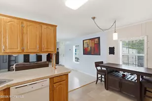 60 Mobile Ln, Toms River Township, NJ 08755 - Photo 7