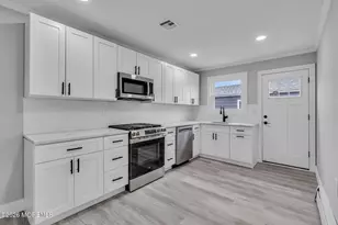 15 Roxton Pl, Toms River Township, NJ 08757 - Photo 5