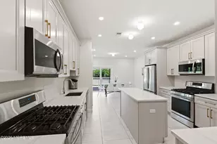 123 N Zinfandel Rd, Lakewood, NJ 08701 - Photo 7