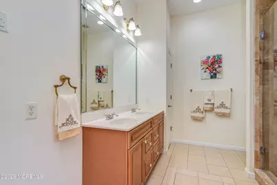 220 Lloyd Road, Aberdeen Township, NJ 07747 - Photo 17