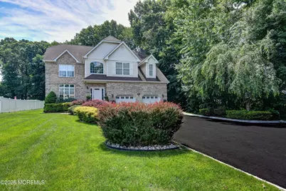 220 Lloyd Road, Aberdeen Township, NJ 07747 - Photo 3