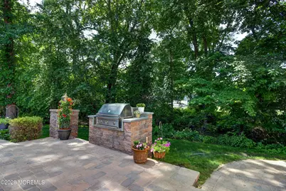 220 Lloyd Road, Aberdeen Township, NJ 07747 - Photo 29