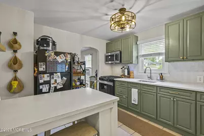 352 Leeward Avenue, Beachwood, NJ 08722 - Photo 7