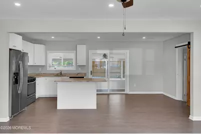332 Beach Avenue, Beachwood, NJ 08722 - Photo 3