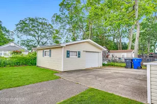 201 Lillie Rd, Toms River Township, NJ 08753 - Photo 3