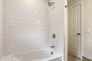 812 Oak St, Lakehurst, NJ 08733 - Photo 7