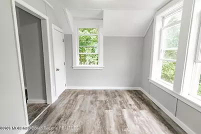306 Henley Avenue #B, Pine Beach, NJ 08741 - Photo 5