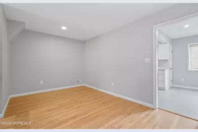 318 Middlewood Road, Middletown, NJ 07748 - Photo 7
