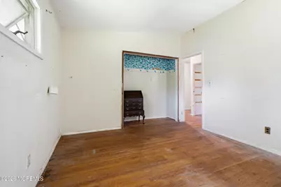 190 Parkview Terrace N, Middletown, NJ 07738 - Photo 13