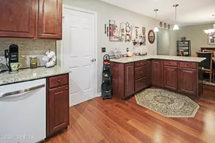 46 Morning Glory Ln, Whiting, NJ 08759 - Photo 21