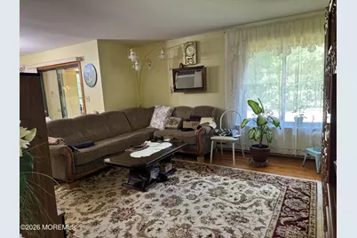 147 Amberly Drive #G, Manalapan Township, NJ 07726 - Photo 5