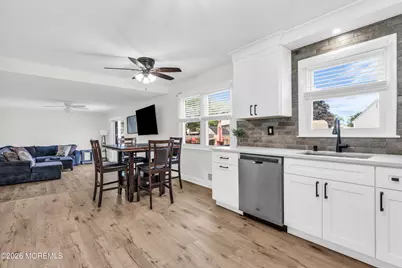 633 Garfield Avenue, Toms River Township, NJ 08753 - Photo 11