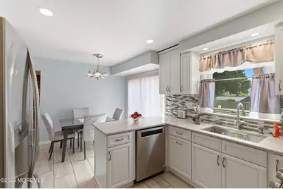 7 N Devon Drive, Manalapan Township, NJ 07726 - Photo 13