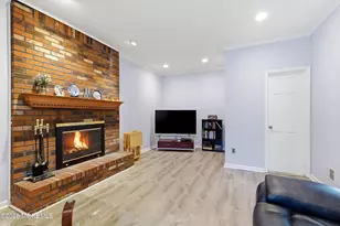 7 N Devon Dr, Manalapan Township, NJ 07726 - Photo 21