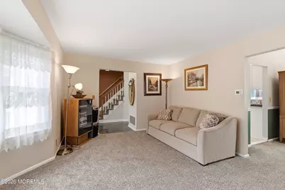7 N Devon Drive, Manalapan Township, NJ 07726 - Photo 9