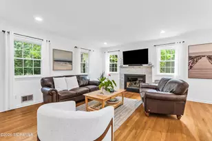 840 Nutswamp Rd, Red Bank, NJ 07701 - Photo 7
