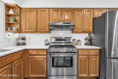 840 Nutswamp Road, Red Bank, NJ 07701 - Photo 11