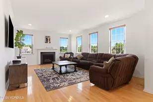 6 Valley Ct, Cream Ridge, NJ 08514 - Photo 19