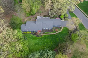 11 Galloping Hill Rd, Holmdel, NJ 07733 - Photo 63