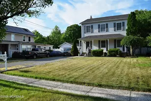 106 Brown Ave, Lakehurst, NJ 08733 - Photo 1