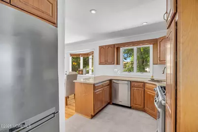 32 Bucknell Road, Sayreville, NJ 08859 - Photo 9