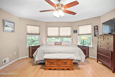 10 Burke Drive, Farmingdale, NJ 07727 - Photo 35