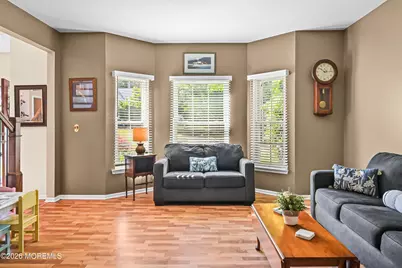 10 Burke Drive, Farmingdale, NJ 07727 - Photo 11