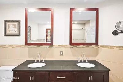 10 Burke Drive, Farmingdale, NJ 07727 - Photo 37