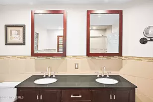 10 Burke Dr, Farmingdale, NJ 07727 - Photo 37